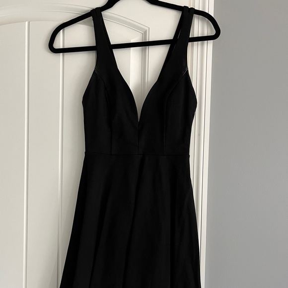 Lulus dress, size small - Picture 2 of 2